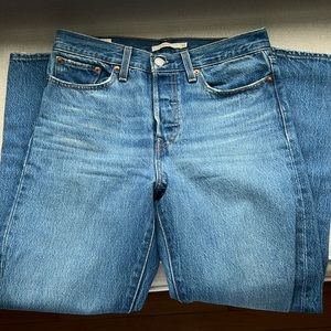 Levi’s Wedgie Straight jeans Size 4 / 27